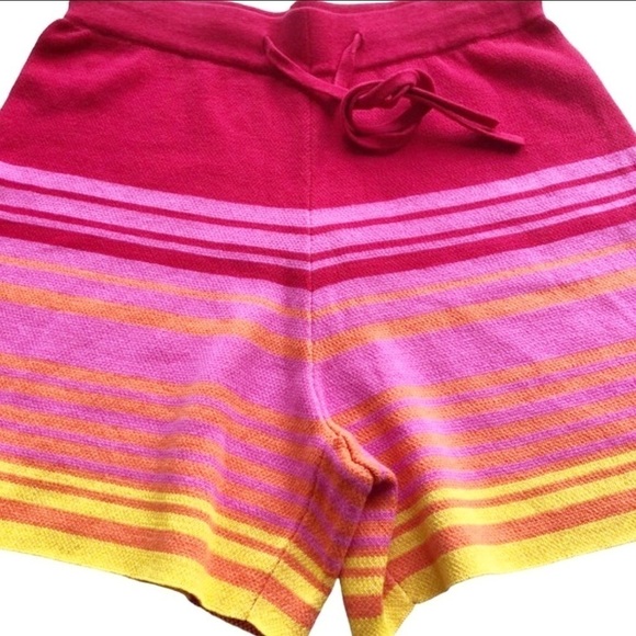 Monrow Sunset Sweater Easy Shorts Colorful Knit Drawstring Waist Size Small - Picture 5 of 8